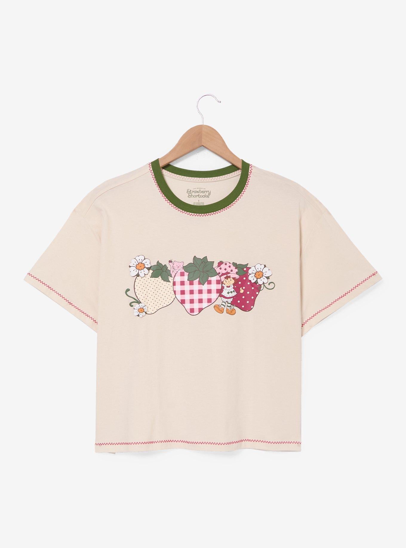 Polera ligeramente corta Strawberry Shortcake con frutillas