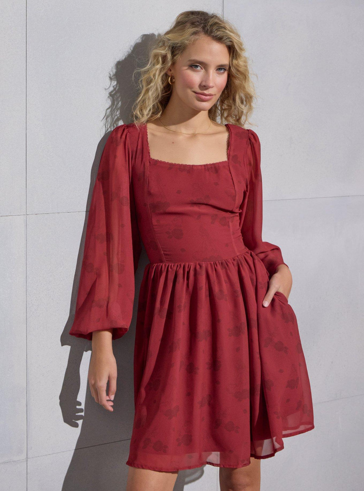 Vestido floral de La Bella y la Bestia