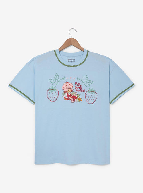 Polera bordada Strawberry Shortcake talla grande para mujer