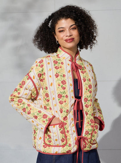 Chaqueta acolchada Belle Beauty and the Beast con rosas