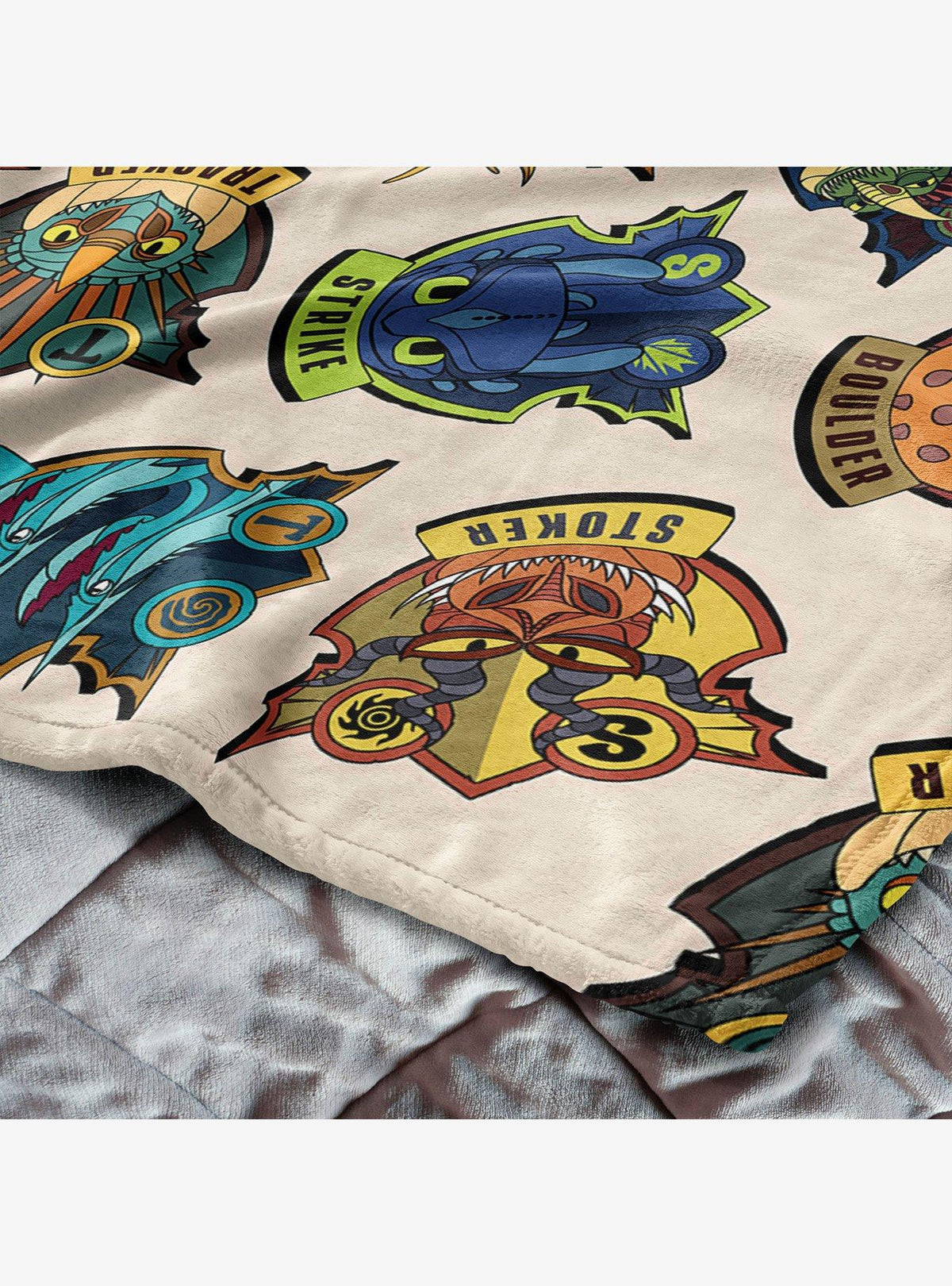 Manta de tacto sedoso How to Train Your Dragon: Dragon Badges