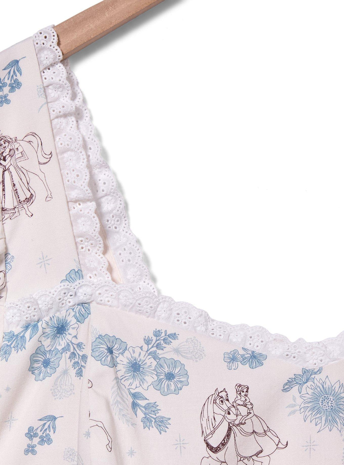 Vestido Plus Size Disney Princess con caballos y flores