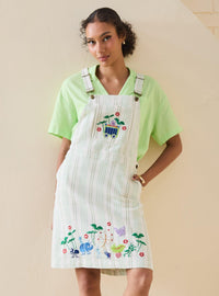 Vestido tipo jardinera a cuadros de Bichos