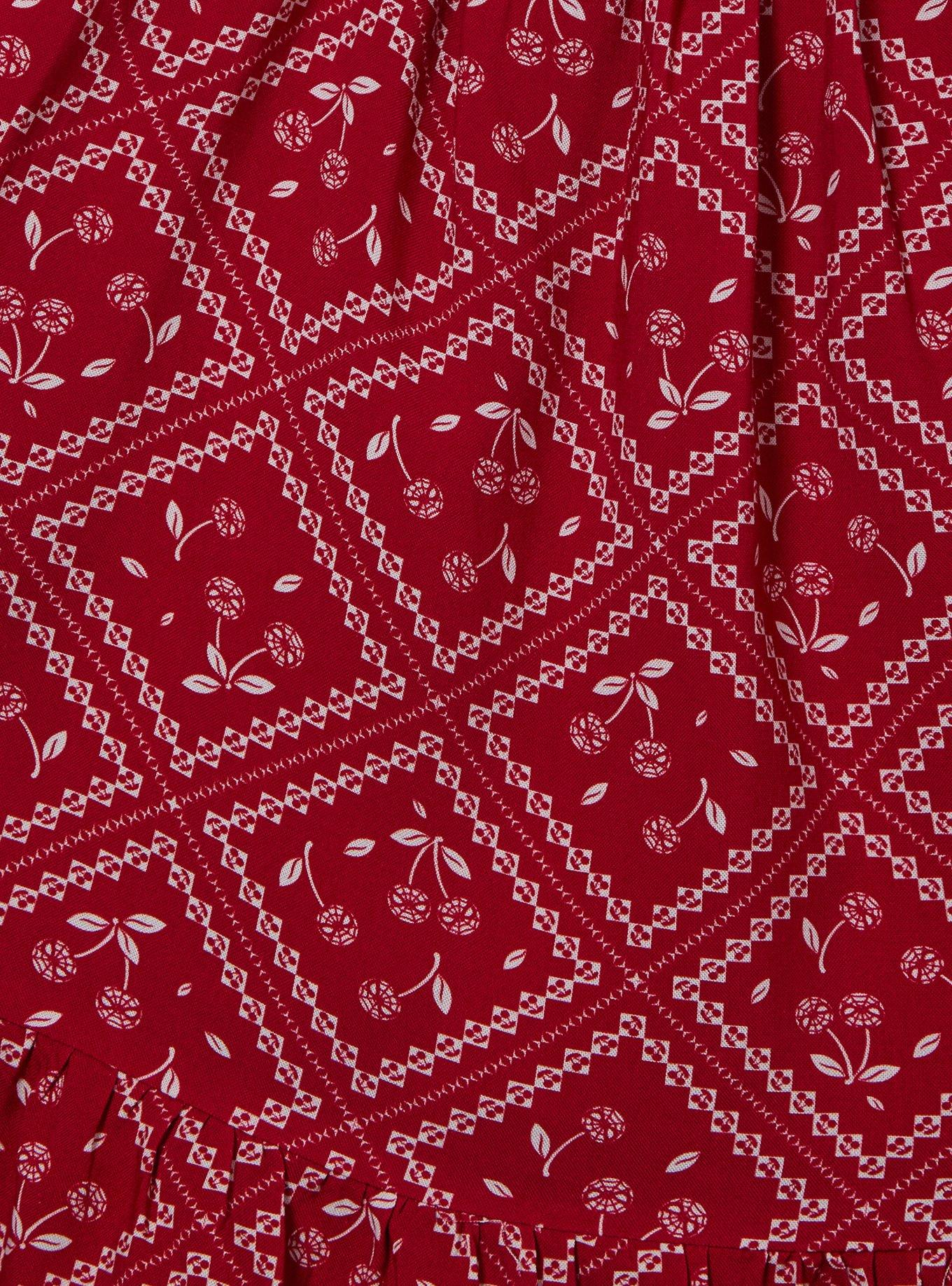 Vestido de Spider-Man con cerezas y bandana