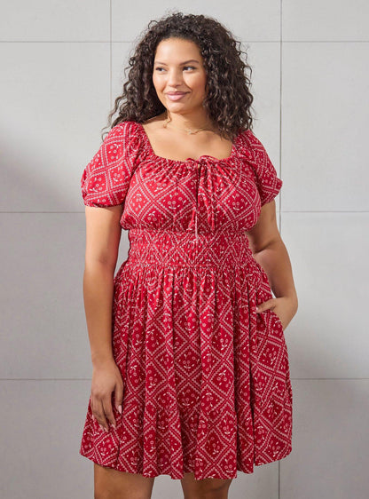 Vestido plus size de cerezas y pañuelo Spider-Man