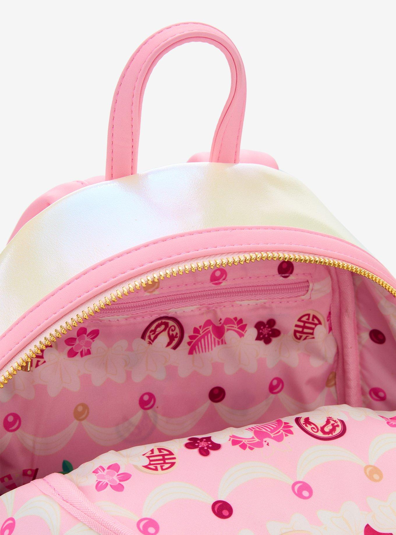 Mochila mini iridiscente de Mulan con pastel