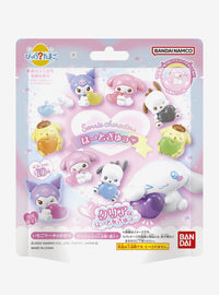 Figura sorpresa Hello Kitty and Friends con corazones