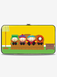 Billetera South Park Boys 8-Bit en el sofá