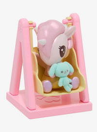 Figura Swingin' Baby Bunny de tokidoki
