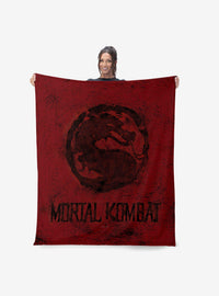 Manta Sherpa Silk Touch roja de Mortal Kombat