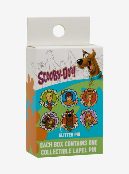 Pin esmaltado floral de personajes de Scooby-Doo!
