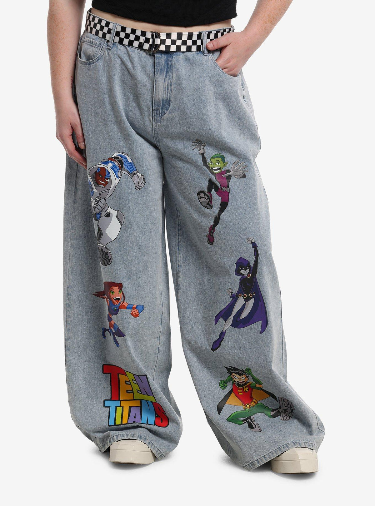 Jeans de pierna ancha plus size de Teen Titans con cinturón