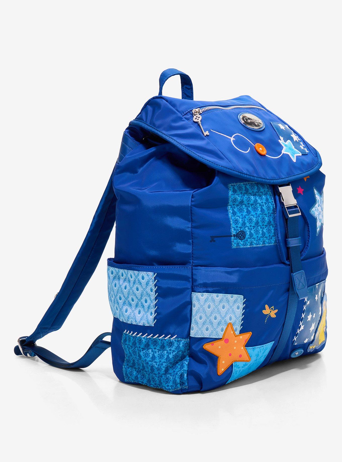 Mochila de Coraline con íconos patchwork