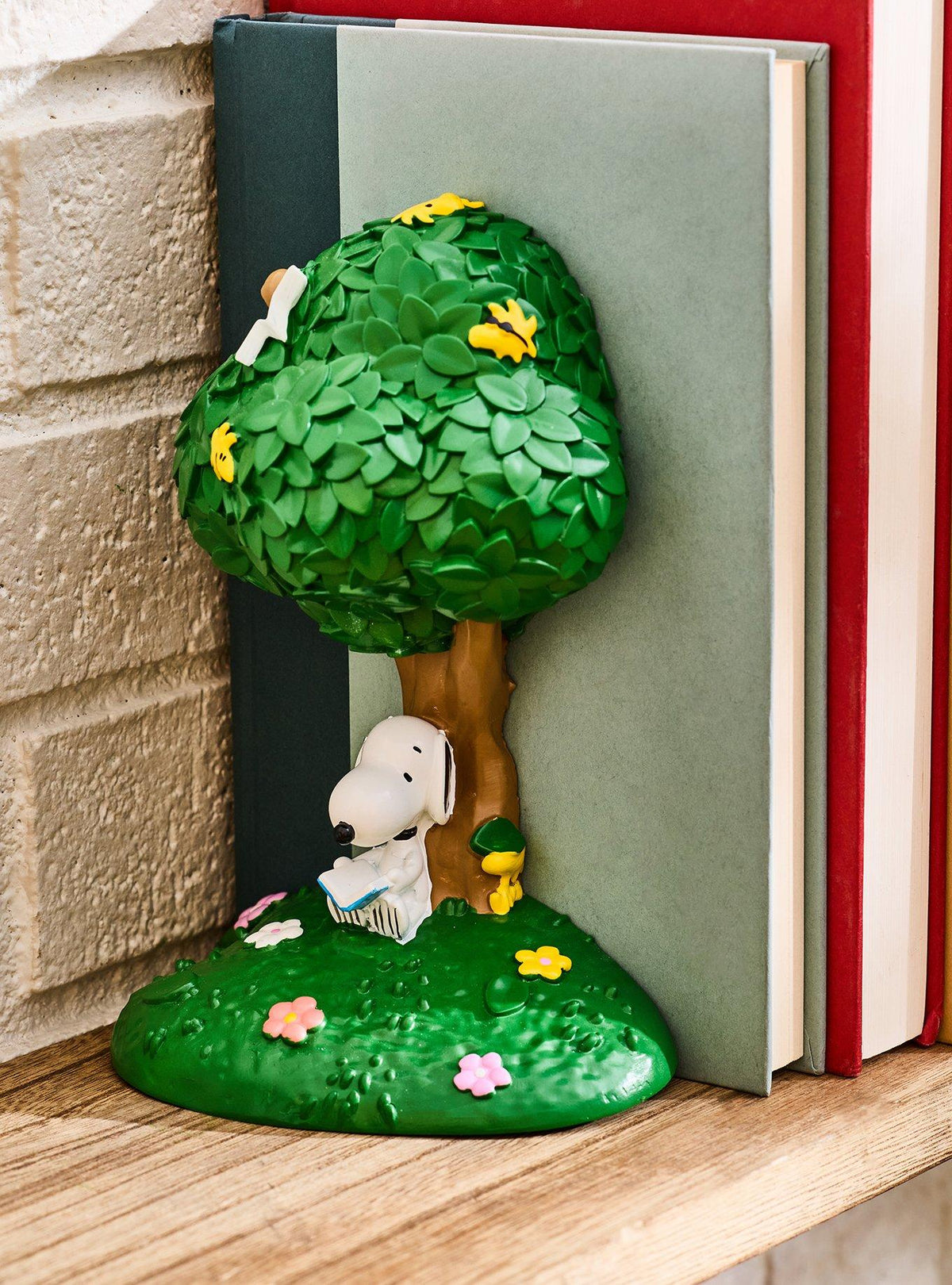 Sujetalibros Peanuts de Snoopy y Charlie Brown
