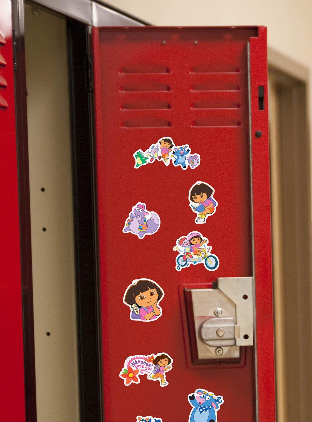 Pack de 100 stickers de Dora la Exploradora