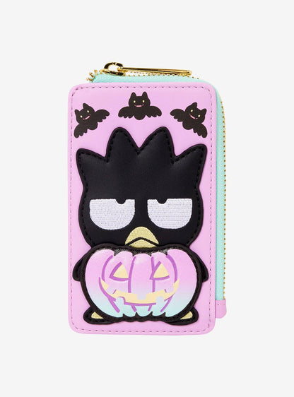 Tarjetero Badtz-Maru con calabaza de Sanrio