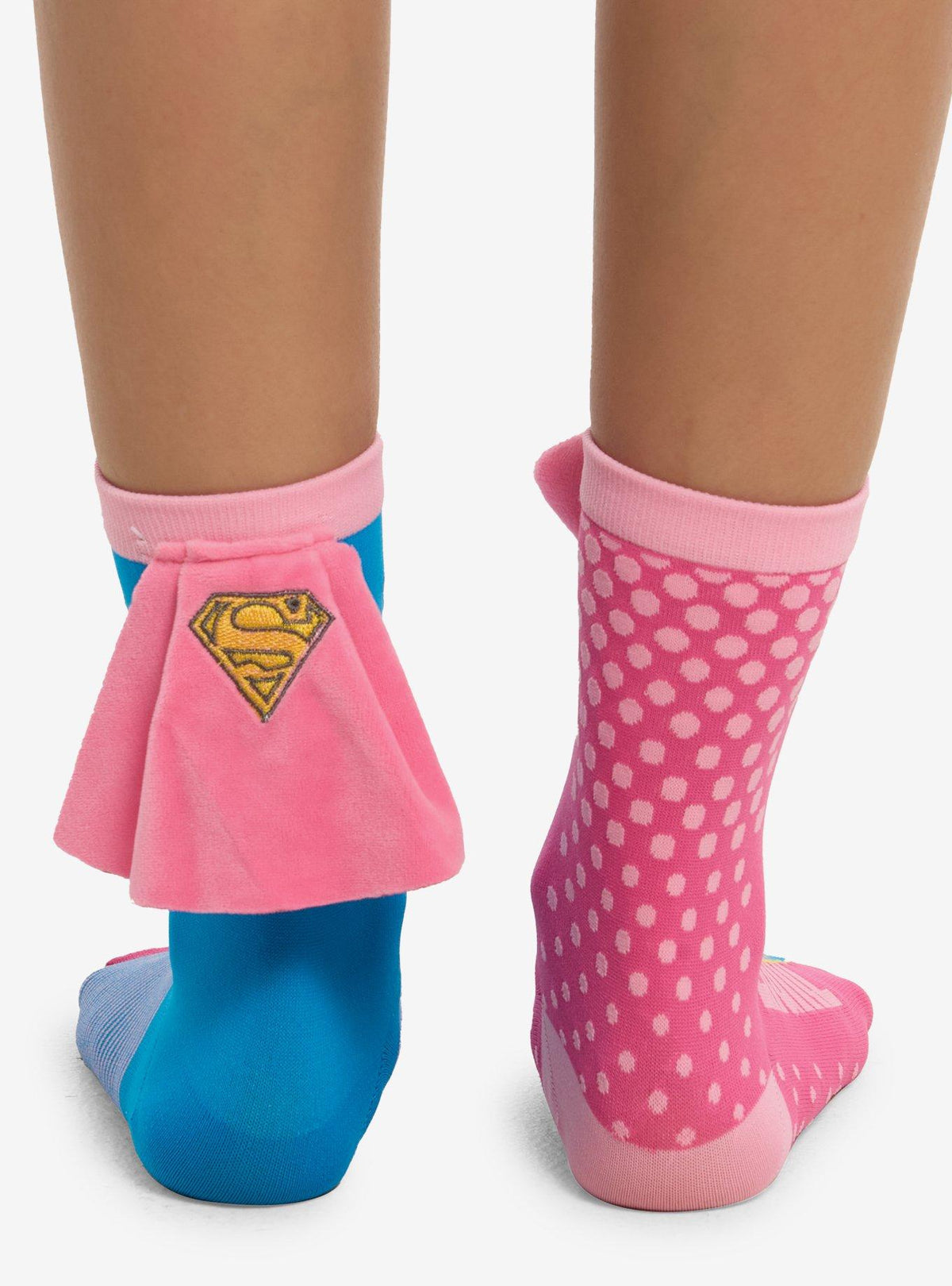 Calcetines a media caña de Supergirl