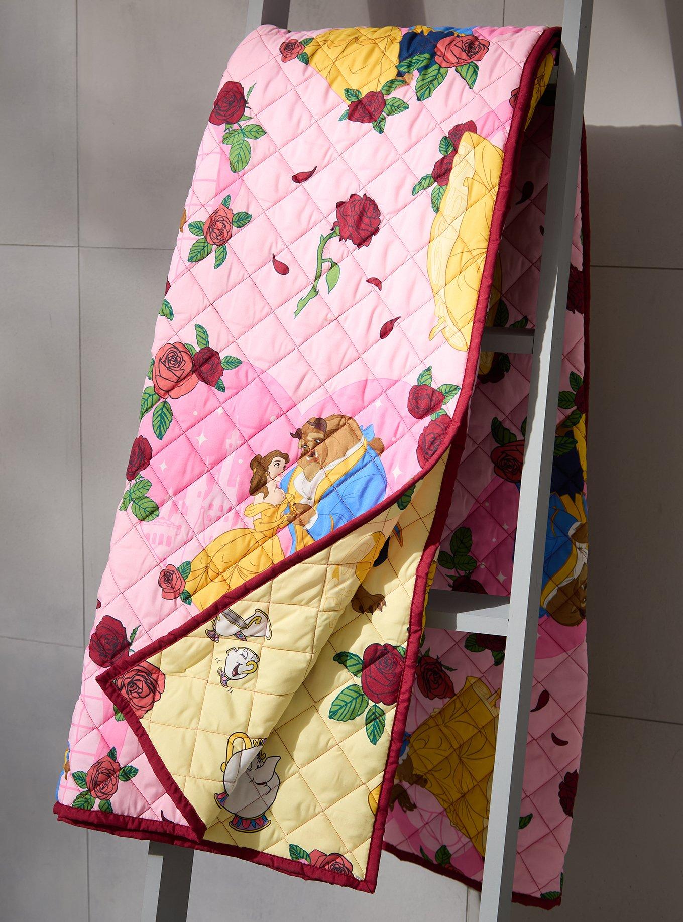 Manta acolchada reversible retro Beauty and the Beast