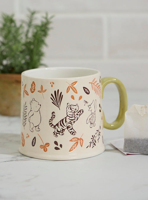 Taza Winnie the Pooh Pooh Bear & Friends con hojas