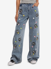 Jeans wide leg de Spirited Away con sprites de hollín