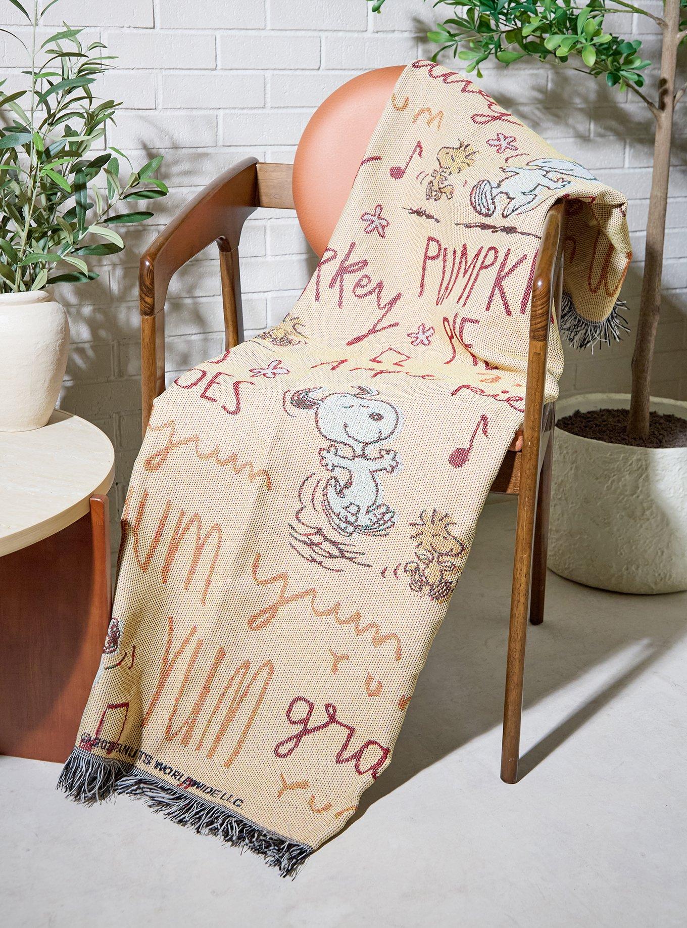 Manta estampada Snoopy y Woodstock de comidas otoñales