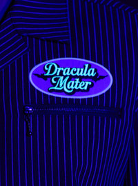 Polera tejida a rayas de Dracula Mater