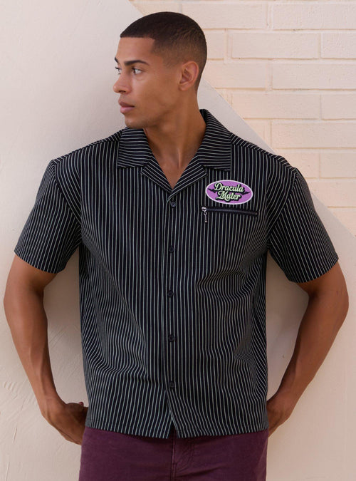 Polera tejida a rayas de Dracula Mater