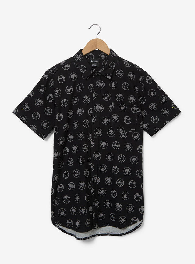 Camisa Magic: The Gathering x Marvel con estampado integral