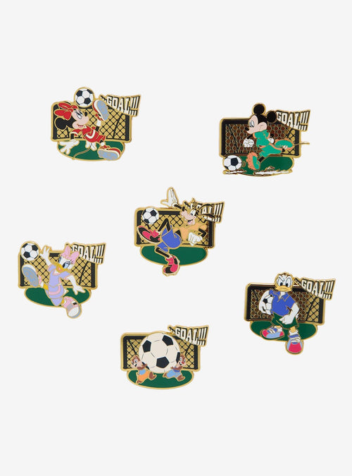 Pin esmaltado blind box Mickey Mouse Fútbol