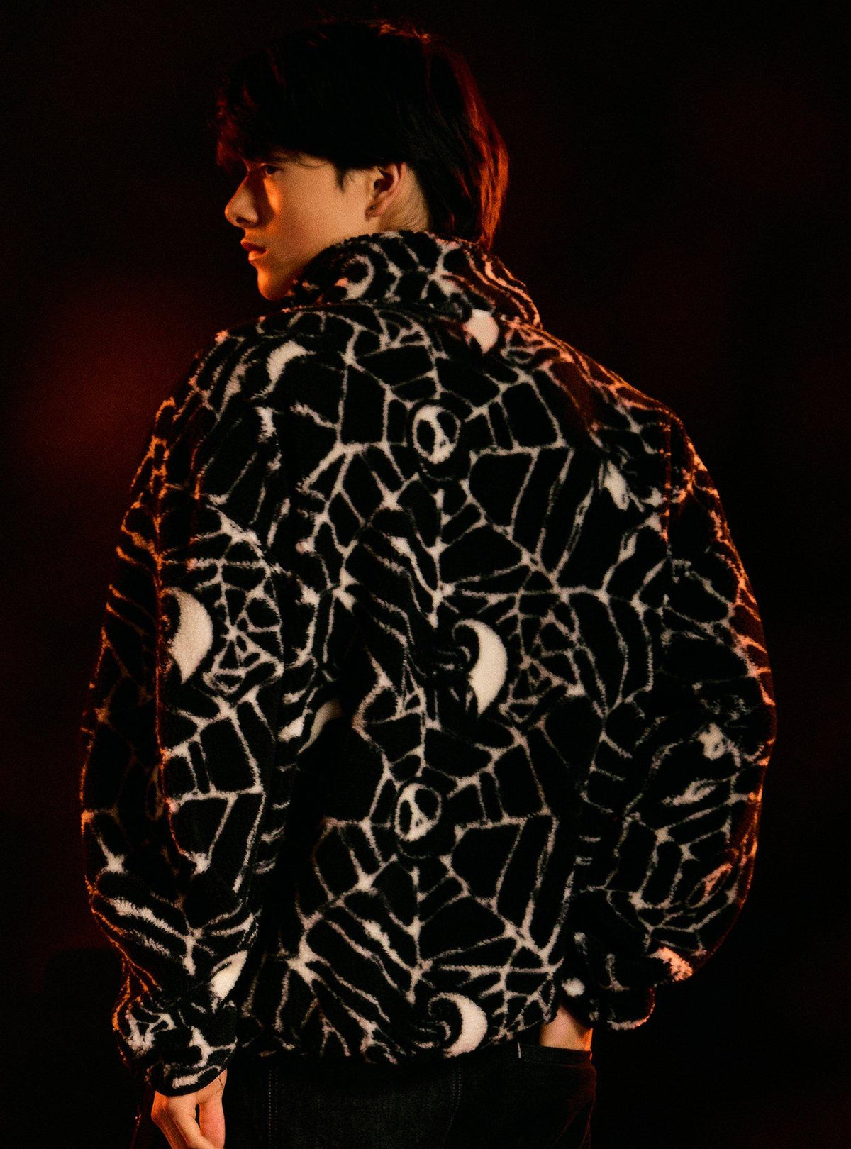 Chaqueta sherpa de telarañas Jack y Zero - Nightmare Before Christmas