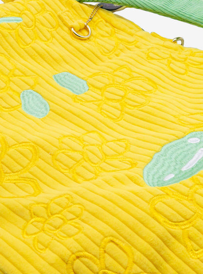 Bolso de pana Peanuts con forma de cabeza de Snoopy