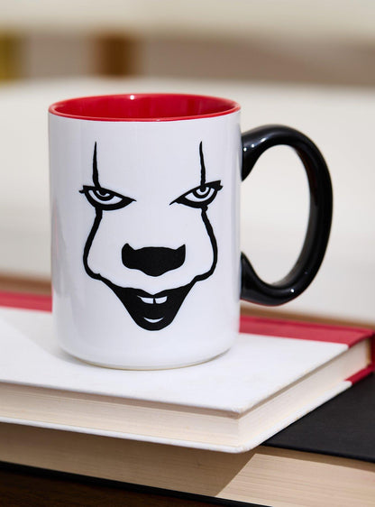 Taza IT Pennywise con globo