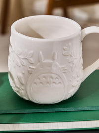 Taza floral en relieve de My Neighbor Totoro