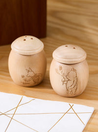 Saleros y pimenteros de madera de Pooh y Piglet