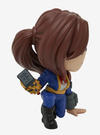 Figura de vinilo Lucy con Puño de Poder - Fallout