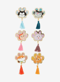 Pin sorpresa esmaltado con borla de gatos Disney