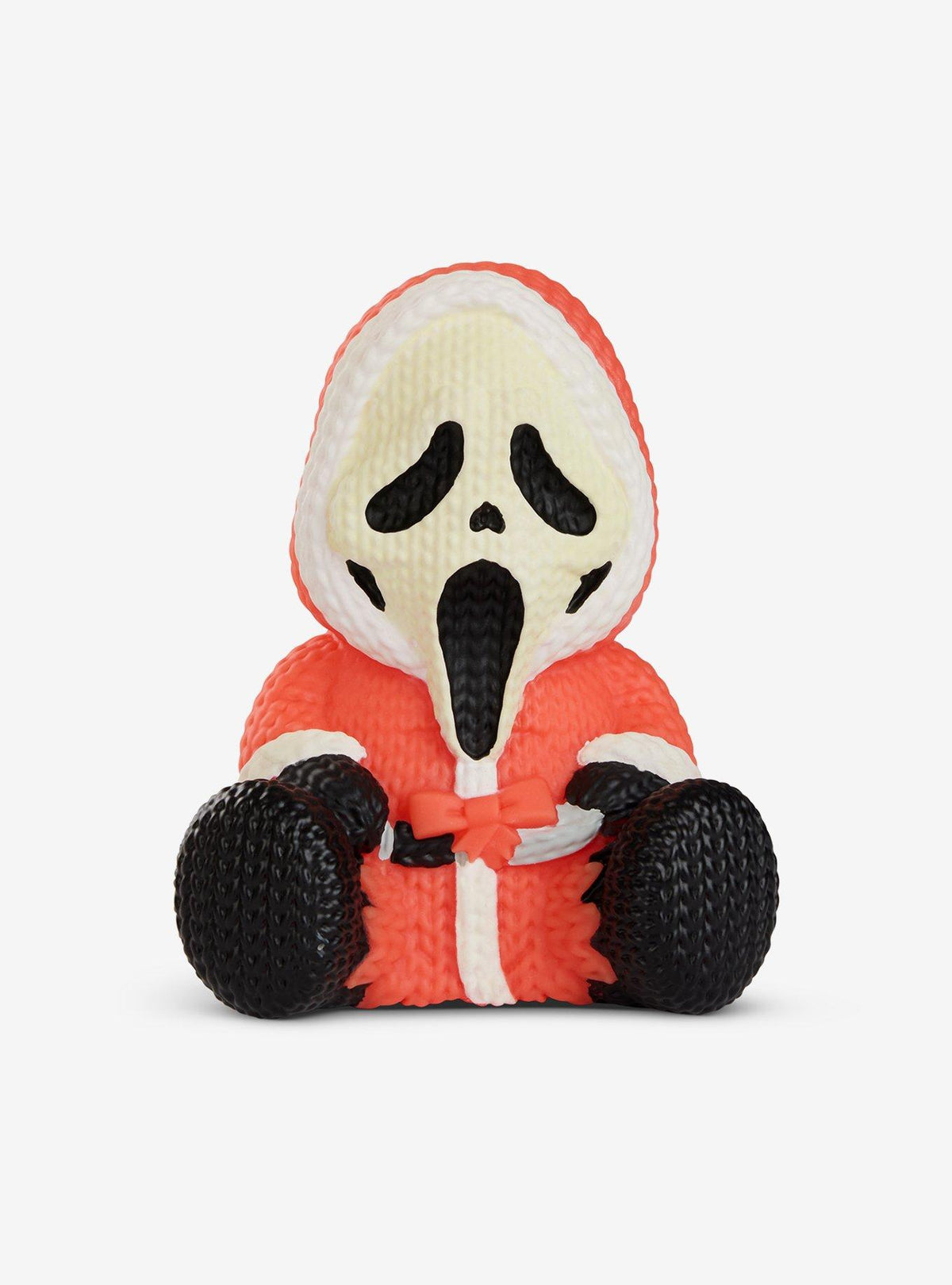 Figura Ghost Face de Scream que brilla en la oscuridad