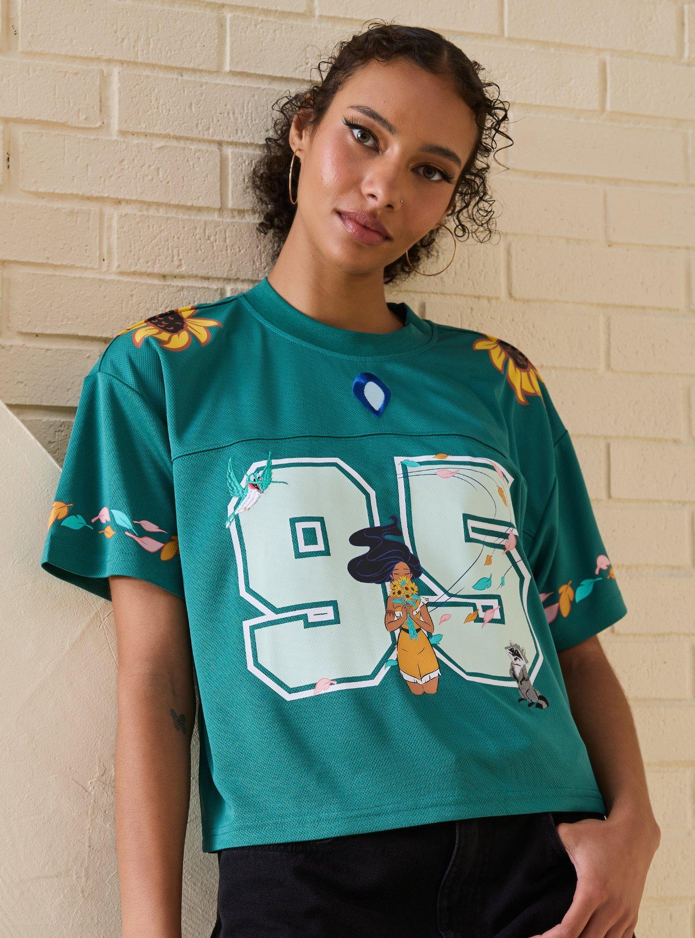 Polera cropped deportiva Pocahontas