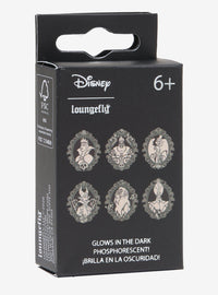 Pin sorpresa Disney Villains que brilla en la oscuridad