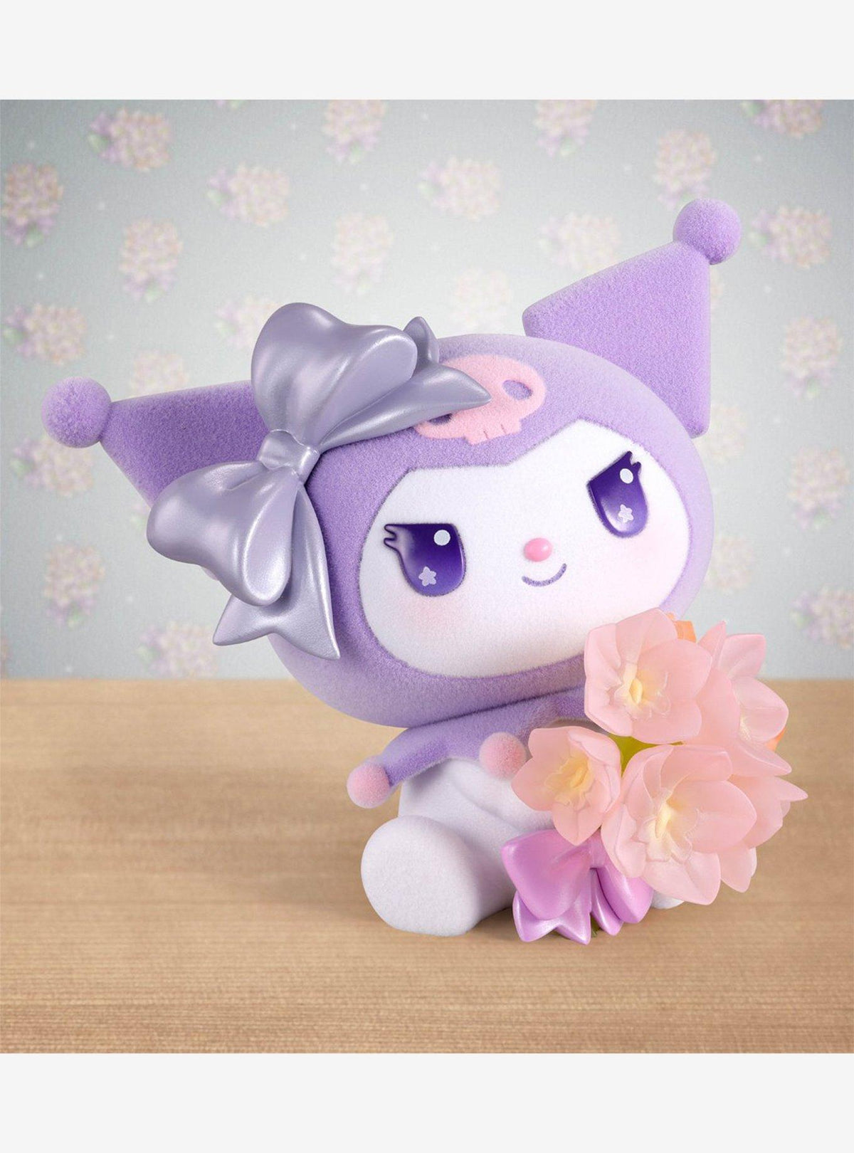 Figura Kuromi Sanrio en tonos pastel