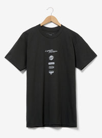 Polera Disney Pixar Cars Lightning McQueen con insignias