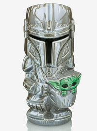 Taza con figura de The Mandalorian y Grogu