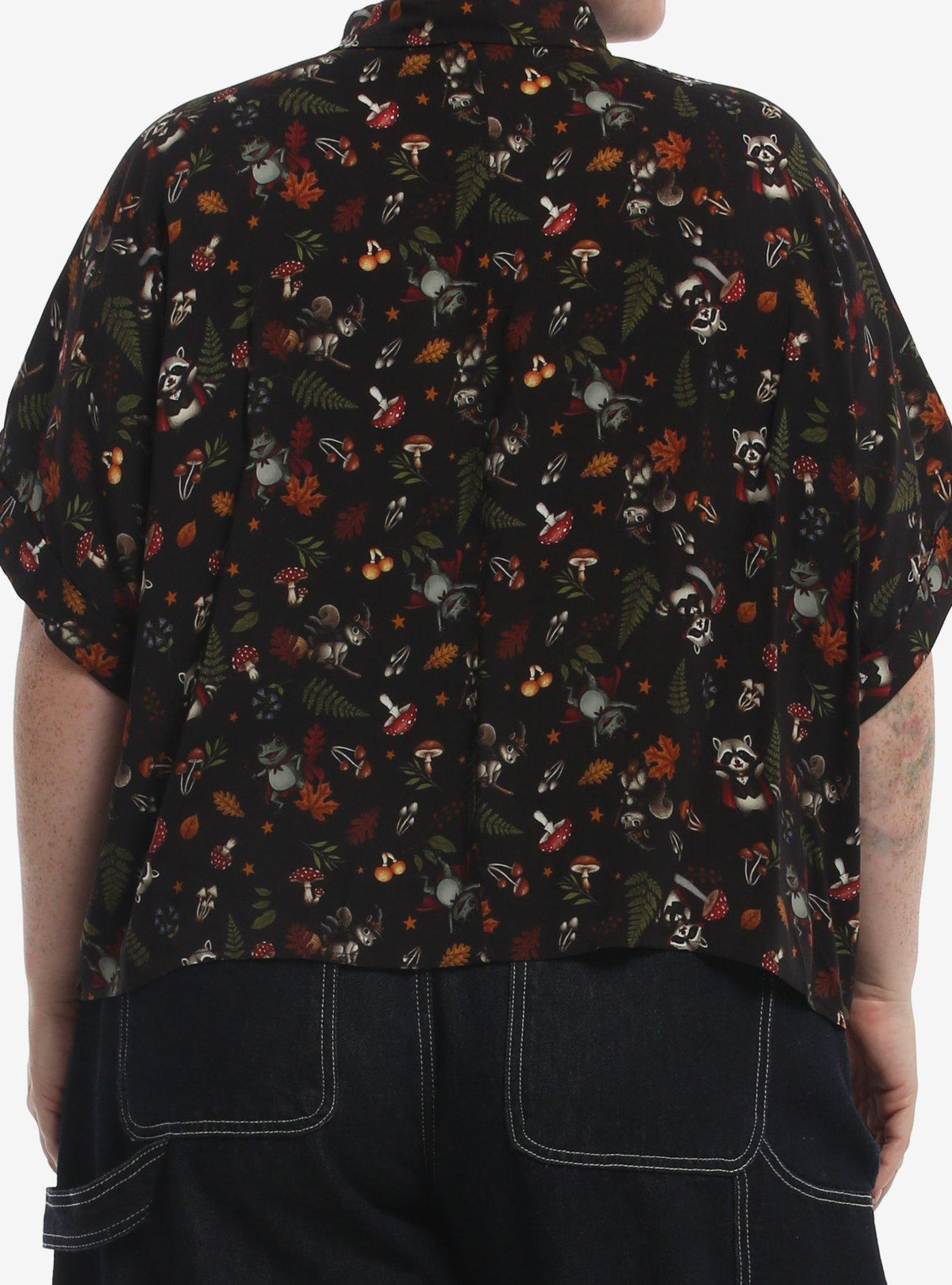 Camisa Halloween de criaturas del bosque, talla plus