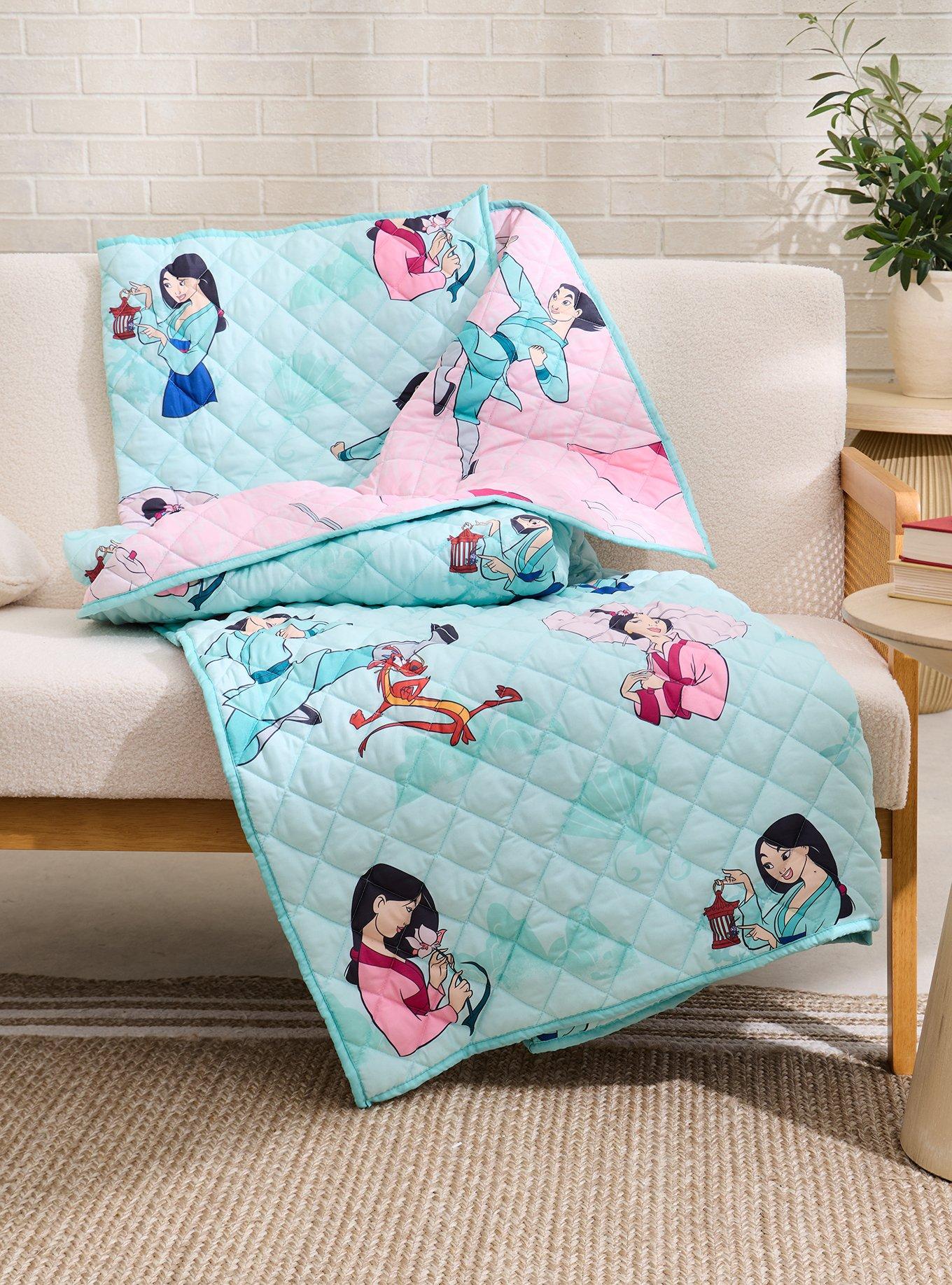 Manta acolchada reversible retro de Mulan