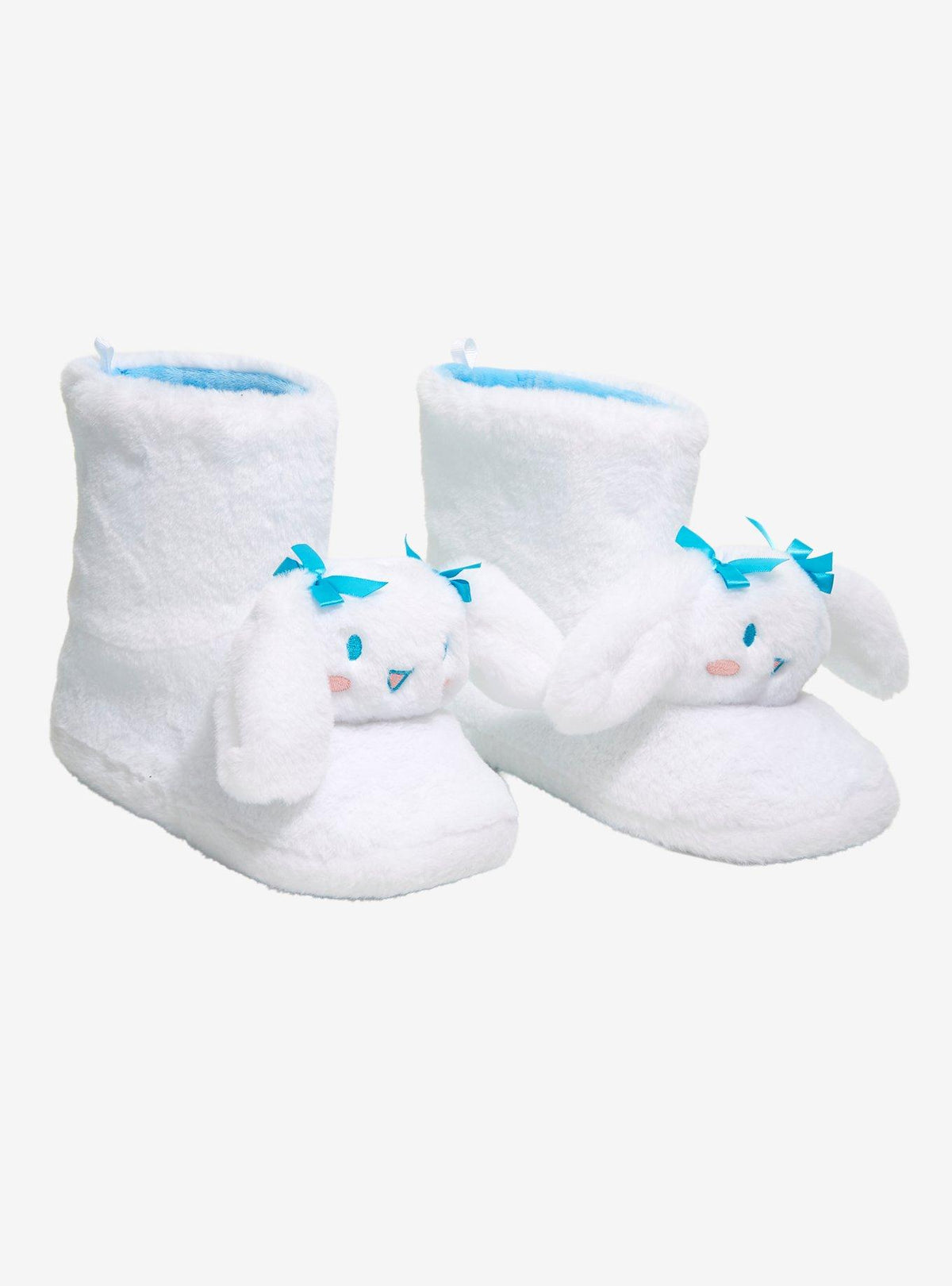 Pantuflas tipo bota de peluche Cinnamoroll