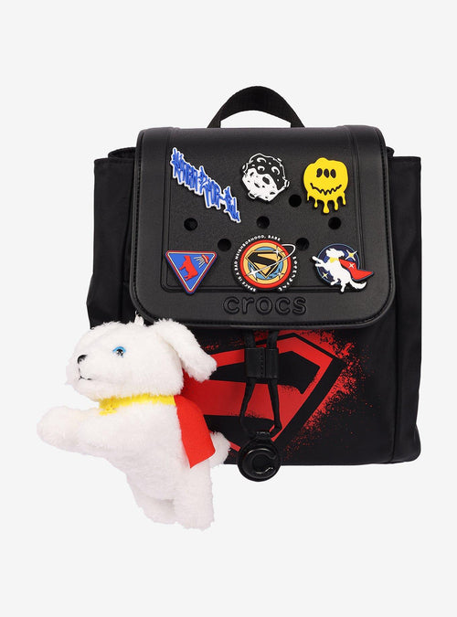 Mochila mini Supergirl x Crocs con dije de Krypto
