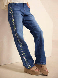 Jeans rectos de Mi vecino Totoro con bordado floral