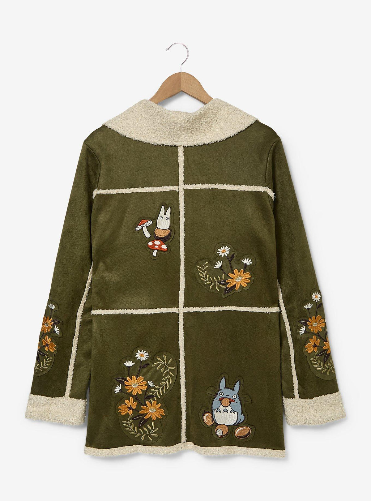 Chaqueta Sherpa Floral de Totoro | Studio Ghibli