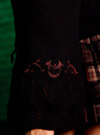 Cardigan de Dracula con mangas acampanadas