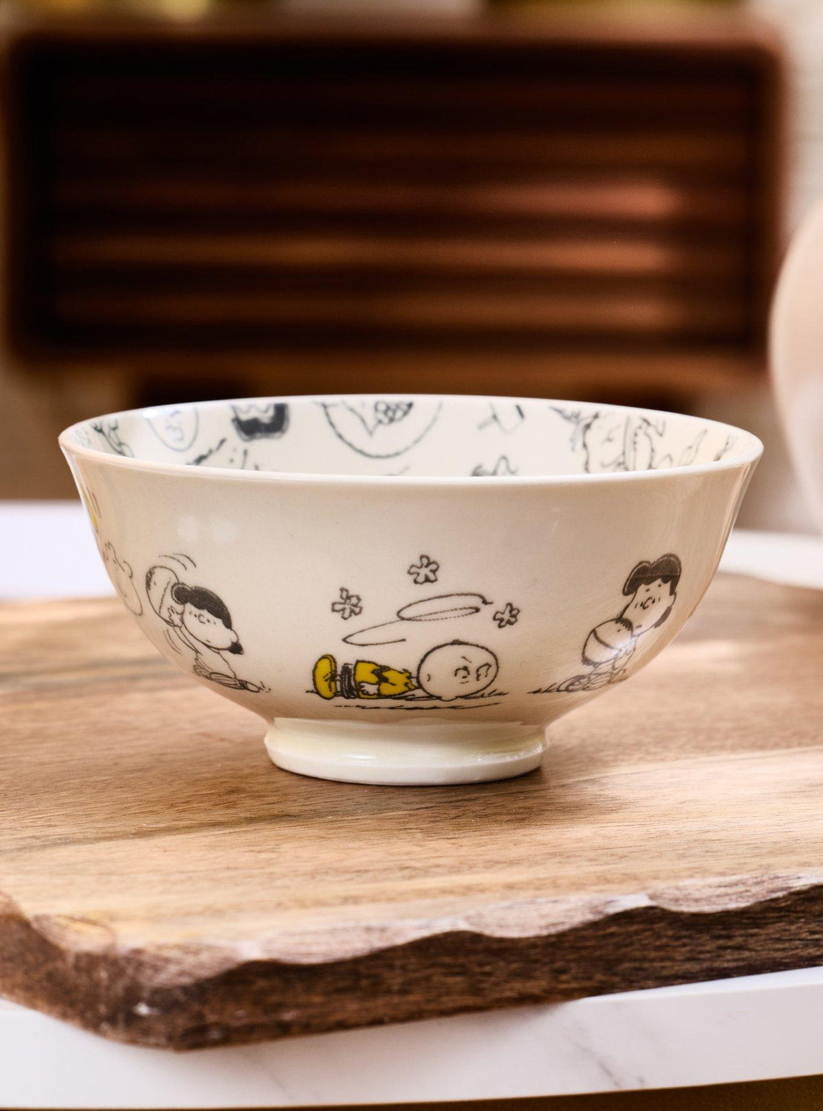 Tazón para snacks con personajes de Peanuts